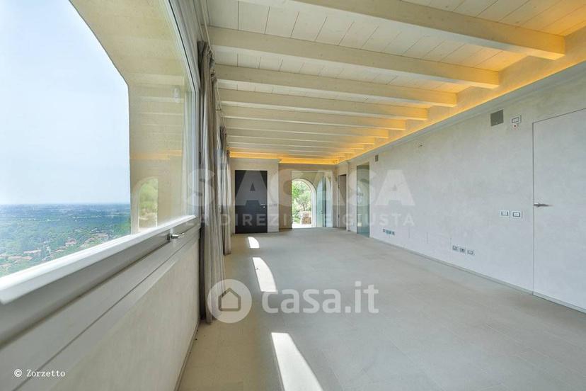 Villa in Via Belvedere 37 — foto 76 di 95