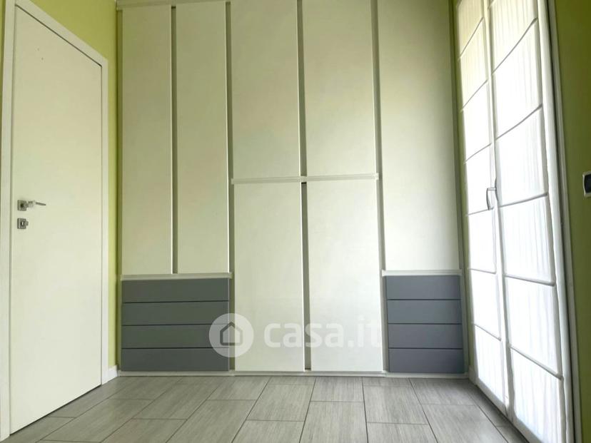Trilocale in Via Carlo Cattaneo — foto 7 di 26