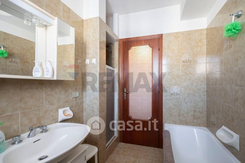 Quadrilocale in Via Gigli 27 — foto 13 di 61