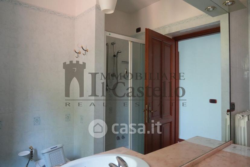 Villa in Via Vitellino — foto 8 di 42