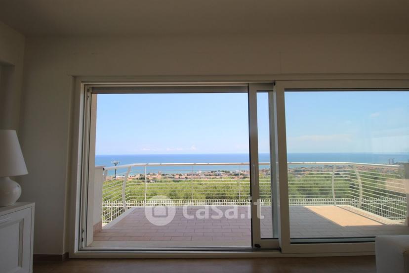 Villa in Contrada San Silvestro — foto 5 di 45