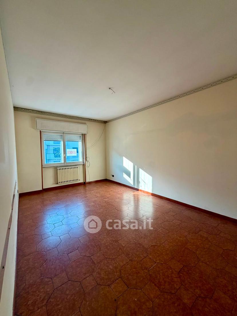 Quadrilocale in Via Nazionale — foto 3 di 31