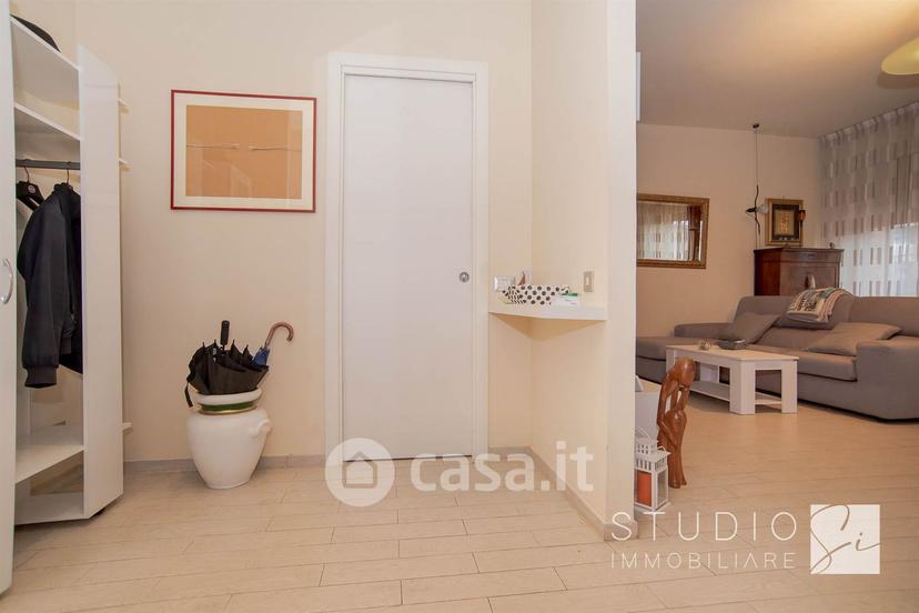 Appartamento in Via Bertoneri Oreste — foto 14 di 29