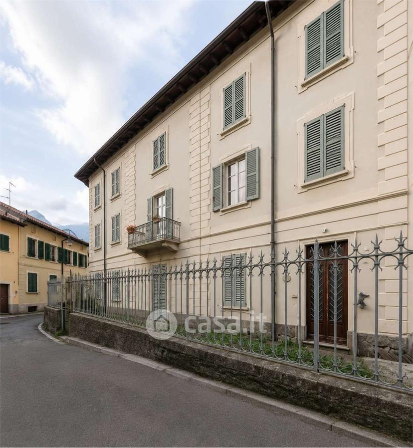 Trilocale in Via Capolino 6 — foto 3 di 6