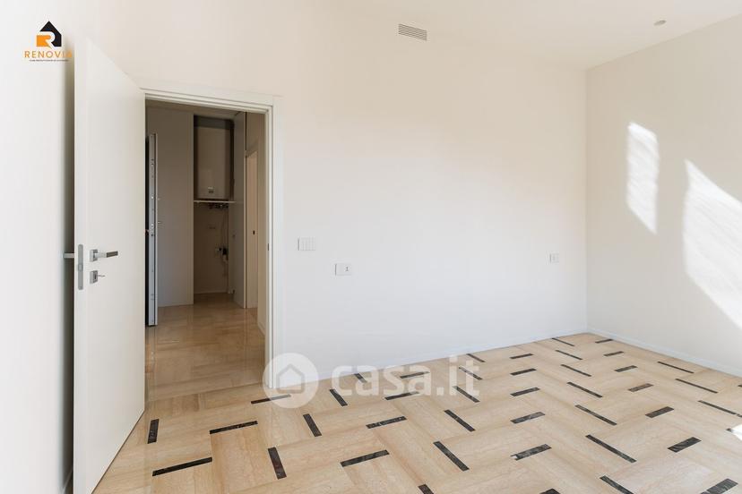 Trilocale in Via Galileo Galilei 45 — foto 12 di 21