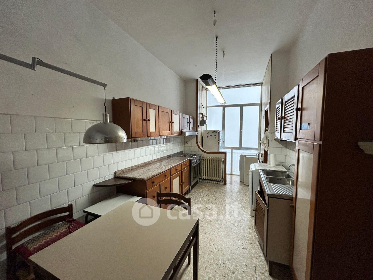 Appartamento in Via Imperatore Adriano