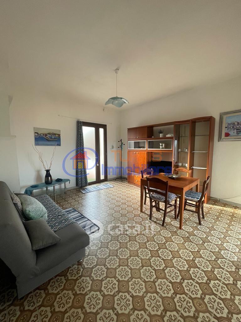 Bilocale in Via Romagnosi 16 — foto 8 di 14