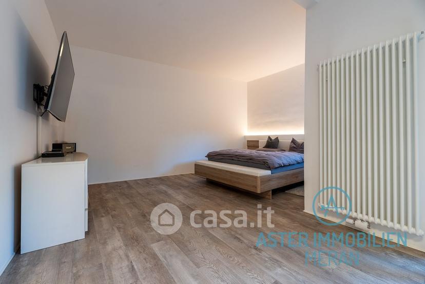 Trilocale in Via Portici — foto 2 di 34