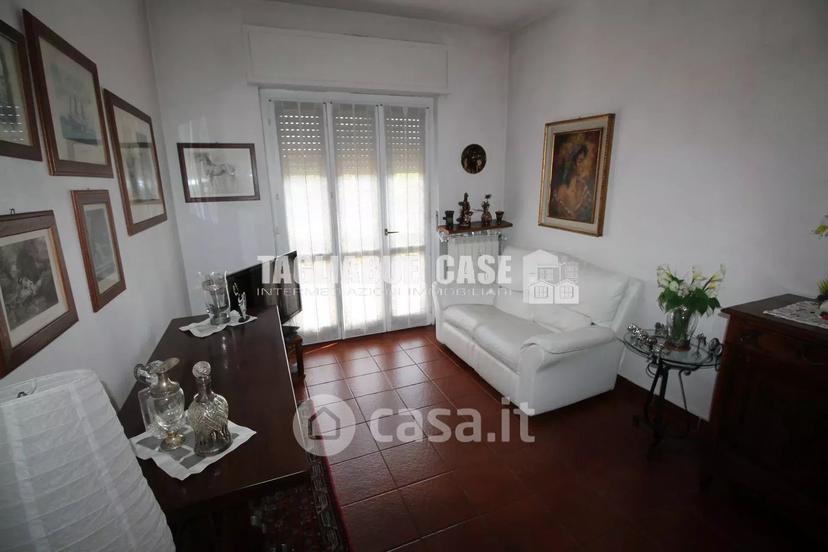 Trilocale in Via Tevere 16 — foto 22 di 23