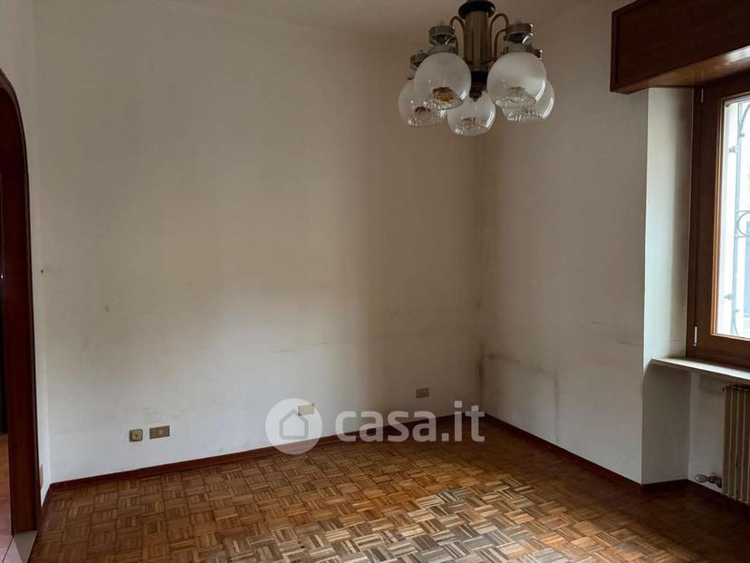 Trilocale in Via B. Sella 260 — foto 21 di 26