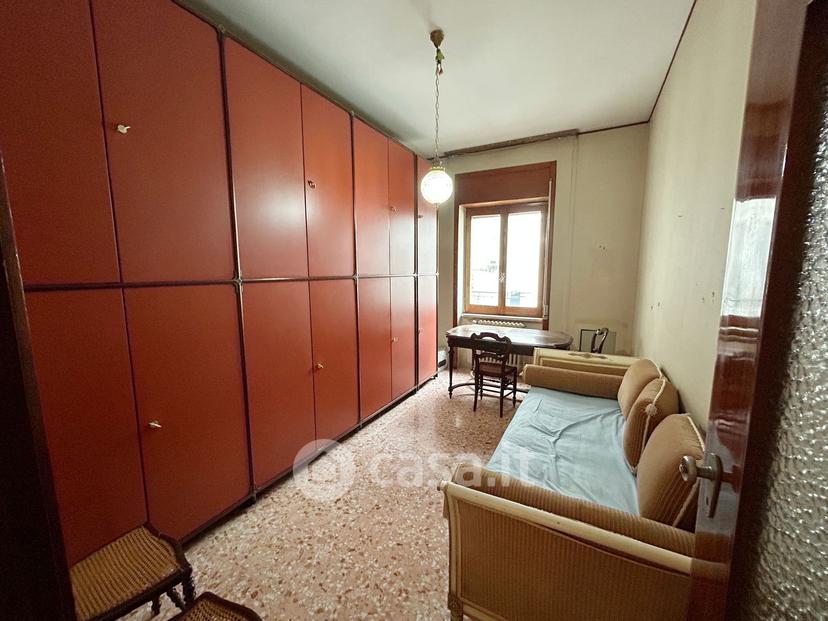 Appartamento in Via Imperatore Adriano — foto 7 di 39