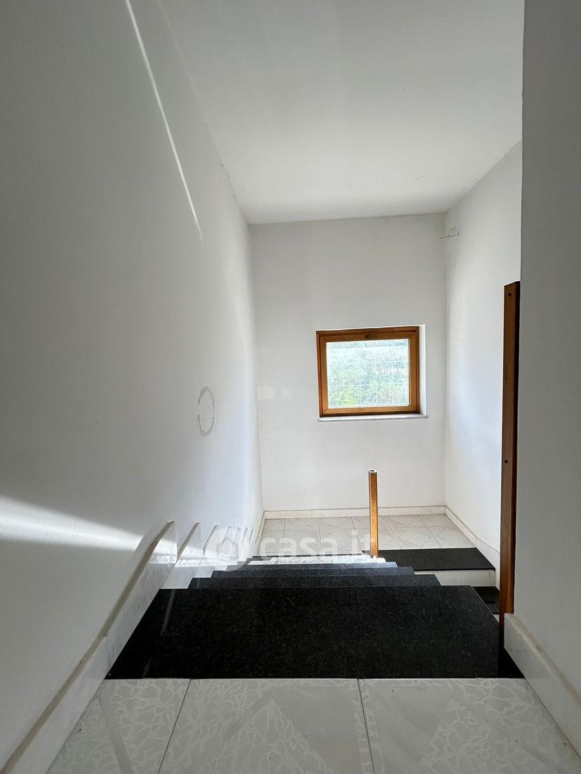 Appartamento in Via Valle Paradiso — foto 33 di 45