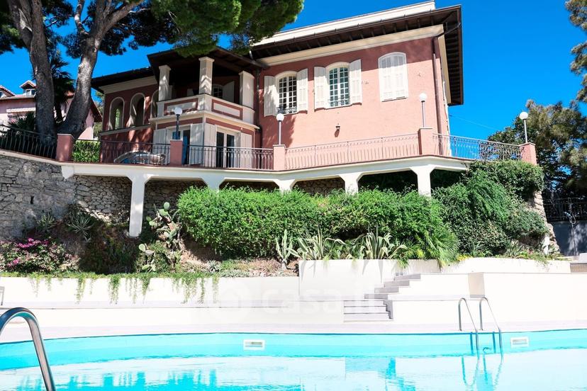 Villa in Roma 10 — foto 88 di 89