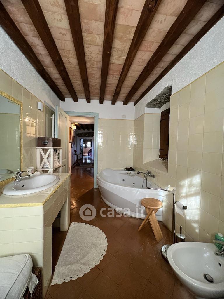Villa in Strada Provinciale — foto 8 di 42