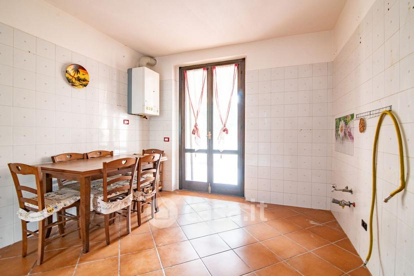 Villa in Via Roma 97 — foto 43 di 47