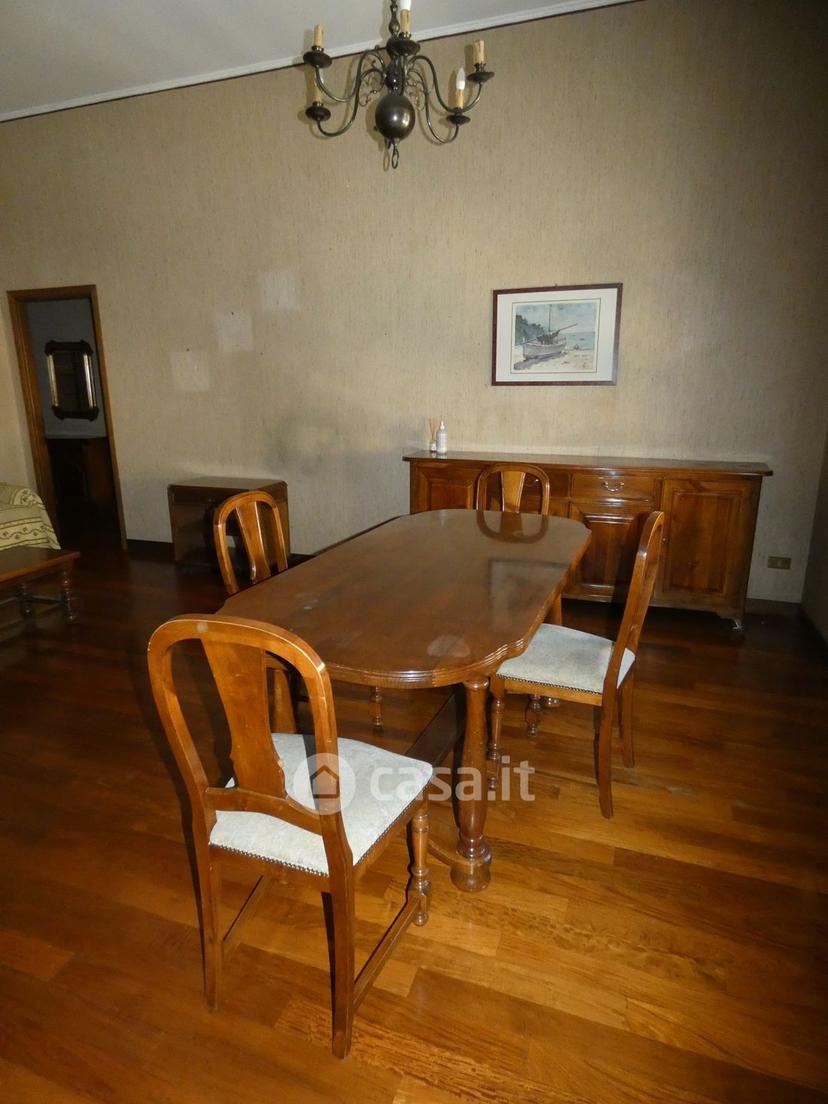Quadrilocale in Piazza Cavour — foto 15 di 17