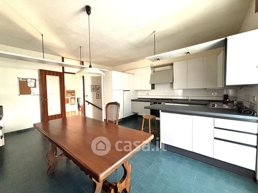 Villa in Via Prà di Tòs 22 — foto 30 di 33
