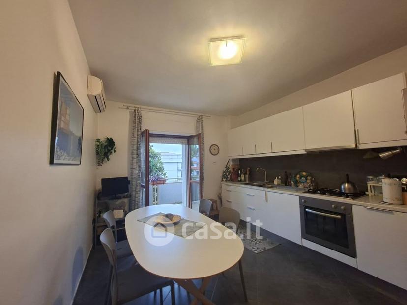 Trilocale in Via Martiri di Bellona 14 — foto 12 di 30