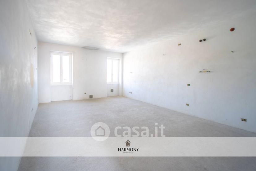 Trilocale in Via Giacomo Matteotti 8 — foto 6 di 38