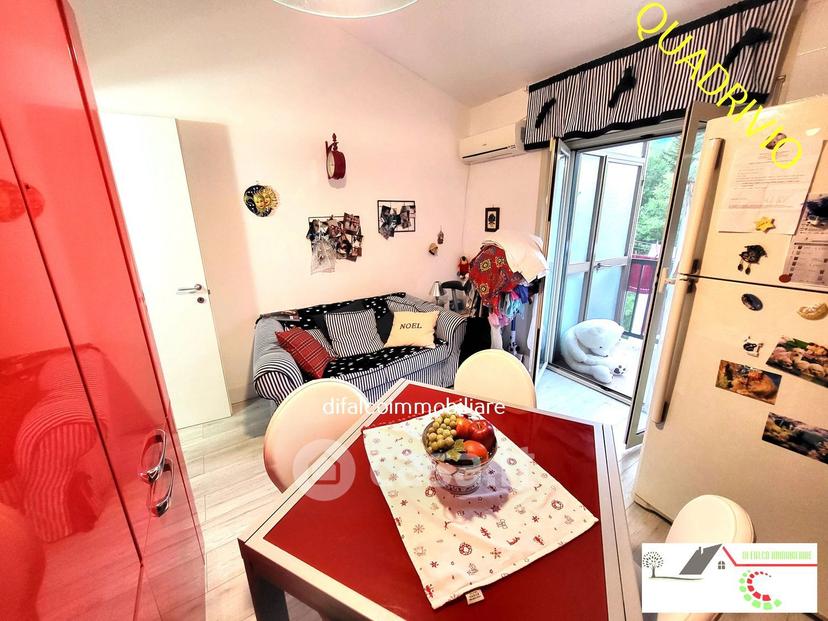 Appartamento in Via Matteo Cimarra — foto 25 di 34