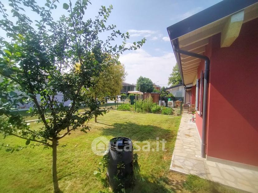 Villa in Via dei Gerani 1 — foto 36 di 37