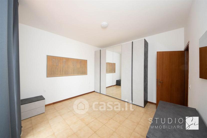 Trilocale in Via Eugenio Montale