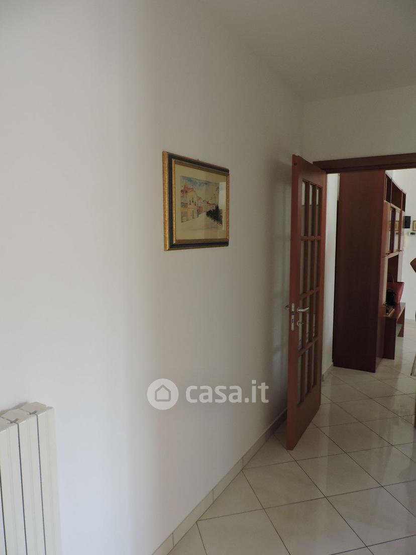 Trilocale in Via Vittorio de Sica — foto 10 di 21