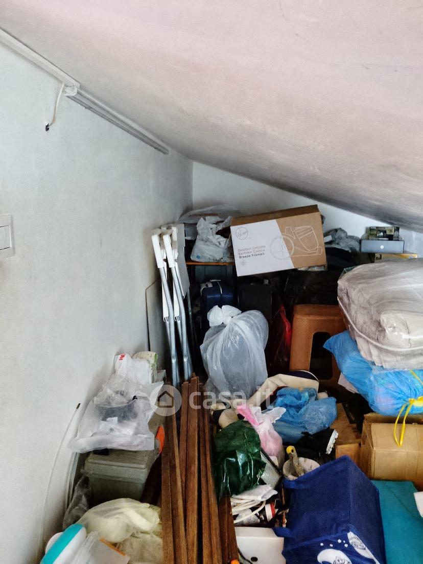 Quadrilocale in Via Genova 15 — foto 27 di 48