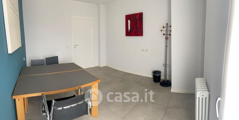 Trilocale in Corso Giuseppe Garibaldi 127 — foto 5 di 20