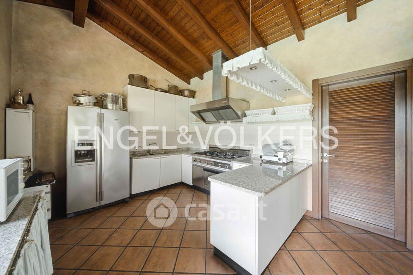 Villa in Roma 41 — foto 21 di 83