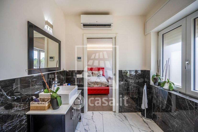 Quadrilocale in Via 12 Giugno — foto 17 di 30