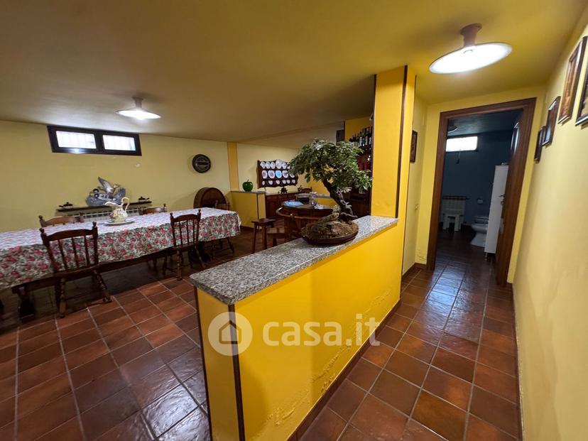 Villa in Via Vecchia di Pozzolo — foto 15 di 36