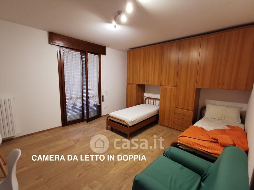 Stanza in Via Gioacchino Rossini 52 — foto 6 di 16
