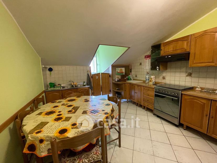 Appartamento in Via Celano 24 — foto 30 di 32