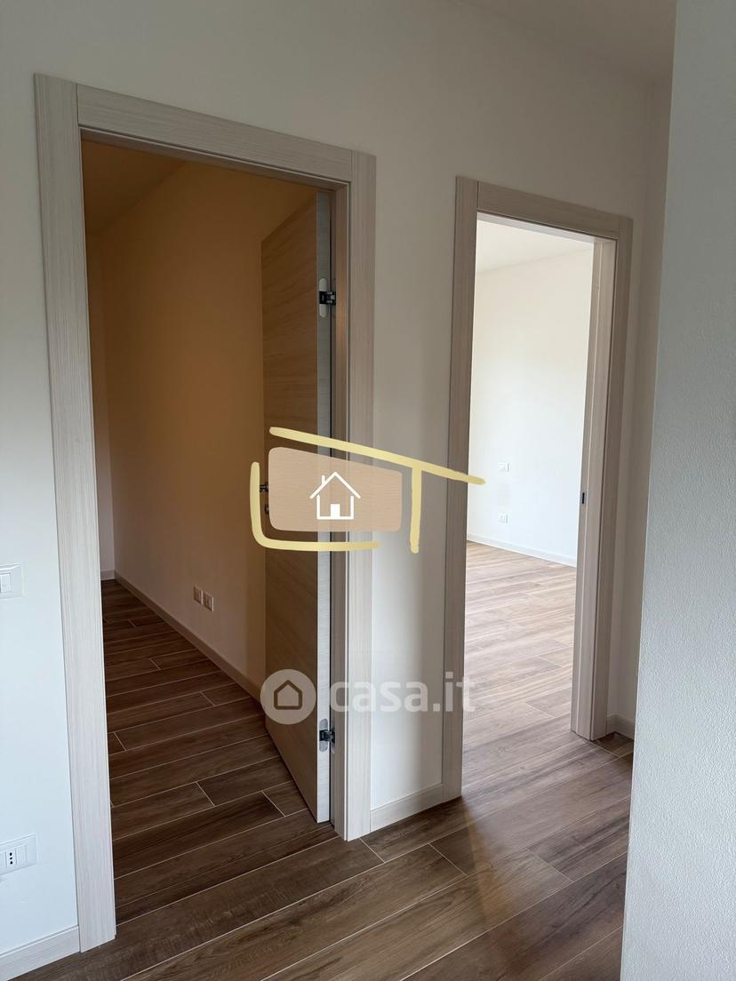 Villa in Via Rio d'Avigo 12 — foto 4 di 22