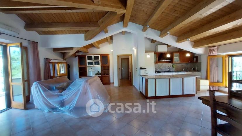 Appartamento in Strada di Santa Lucia 15 — foto 30 di 56