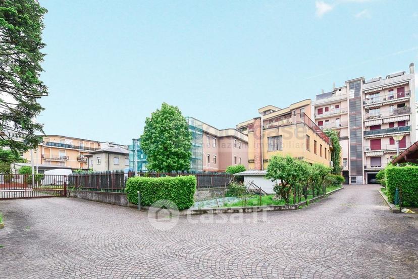 Appartamento in Via Giacomo Matteotti 27 — foto 28 di 37