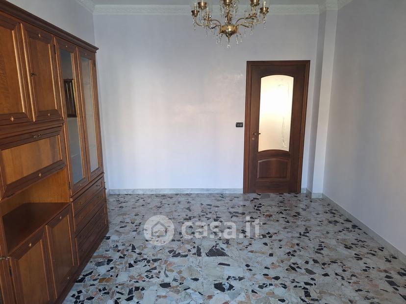 Trilocale in Via della Concordia 10 — foto 10 di 33
