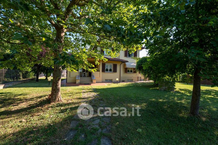 Villa in Via Fiorentina 7 — foto 104 di 106