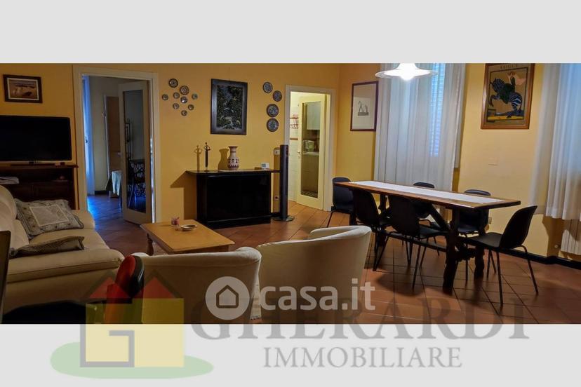 Stanza in Via Voltacasotto 1 — foto 4 di 13