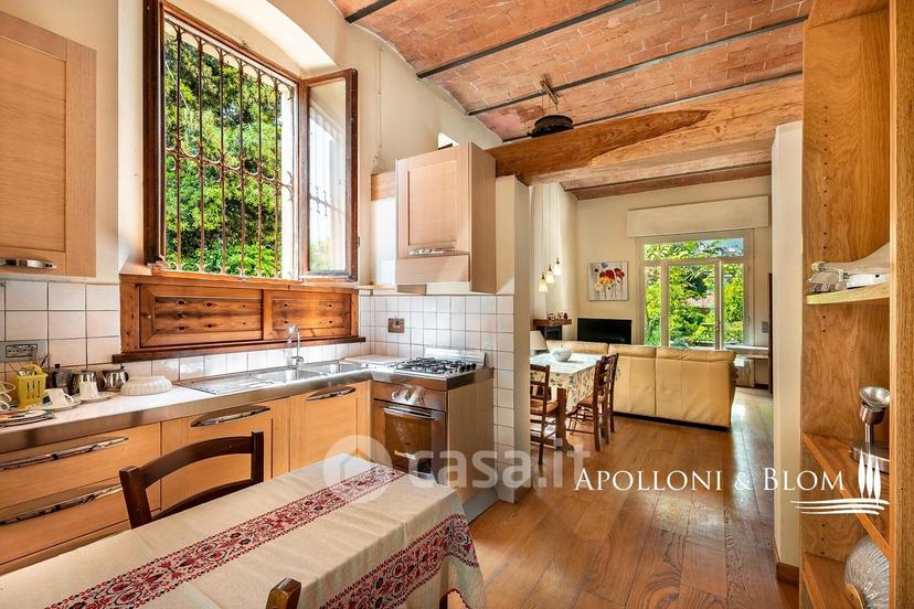 Villa in Via Due Giugno 21 — foto 12 di 44