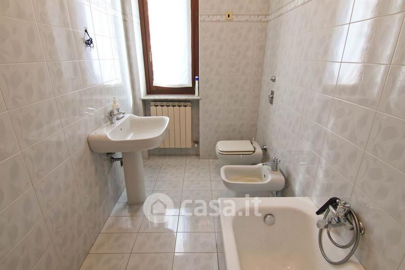 Villa in Via Enrico Fermi 9 — foto 25 di 45