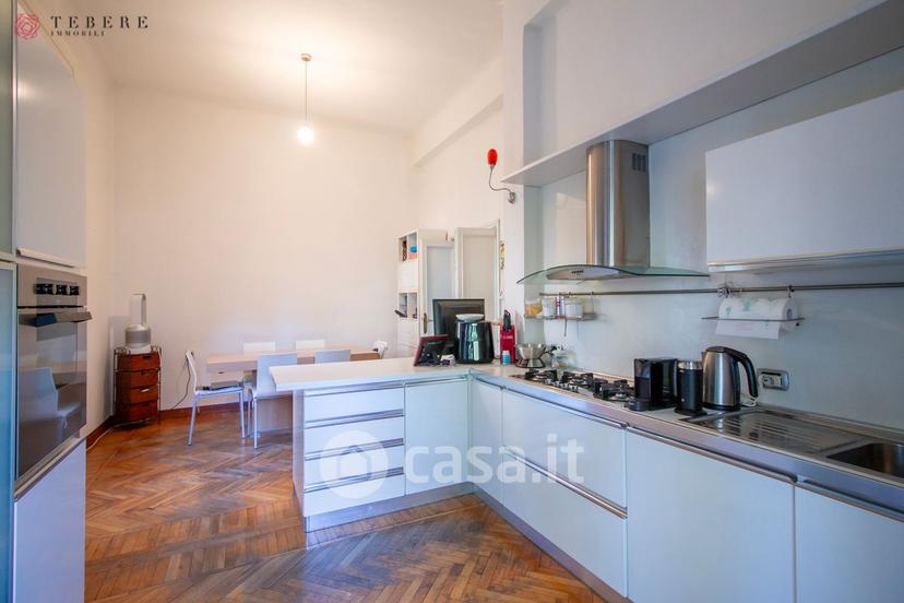 Villa in Corso Leonardo da Vinci 14 — foto 25 di 33