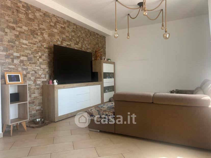 Trilocale in Via Don Carlo Colnaghi 14 — foto 5 di 24