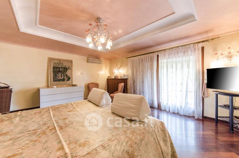 Villa in Via del Molino — foto 27 di 39