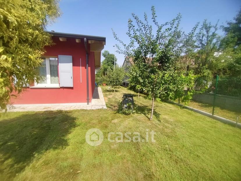 Villa in Via dei Gerani 1 — foto 26 di 37