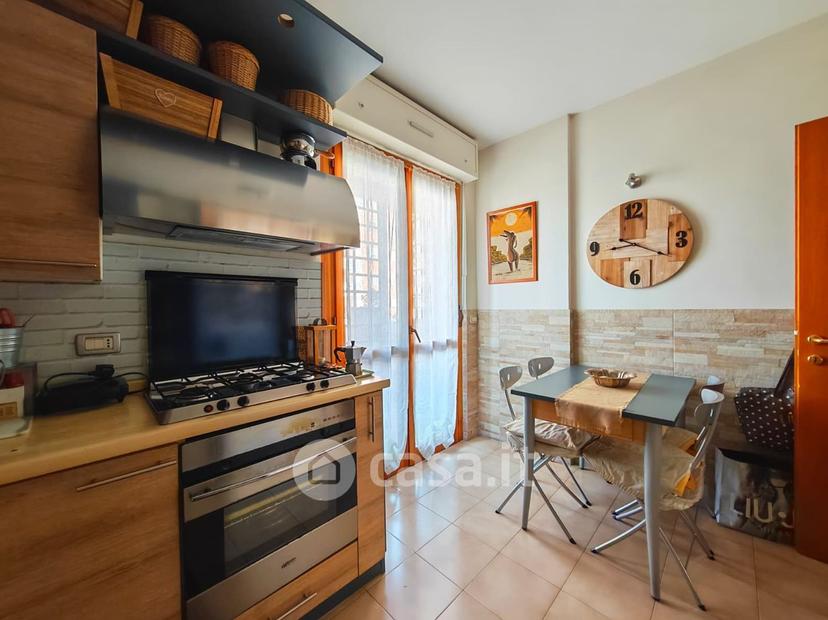 Appartamento in Via Gianfilippo Usellini — foto 8 di 28