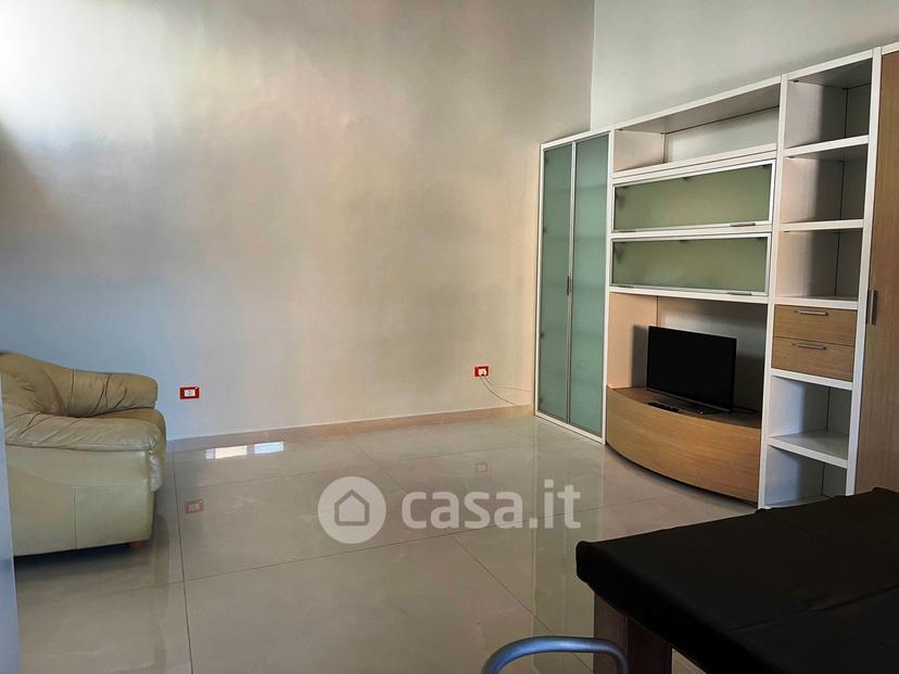 Stanza in Via Zingani 3 — foto 5 di 7