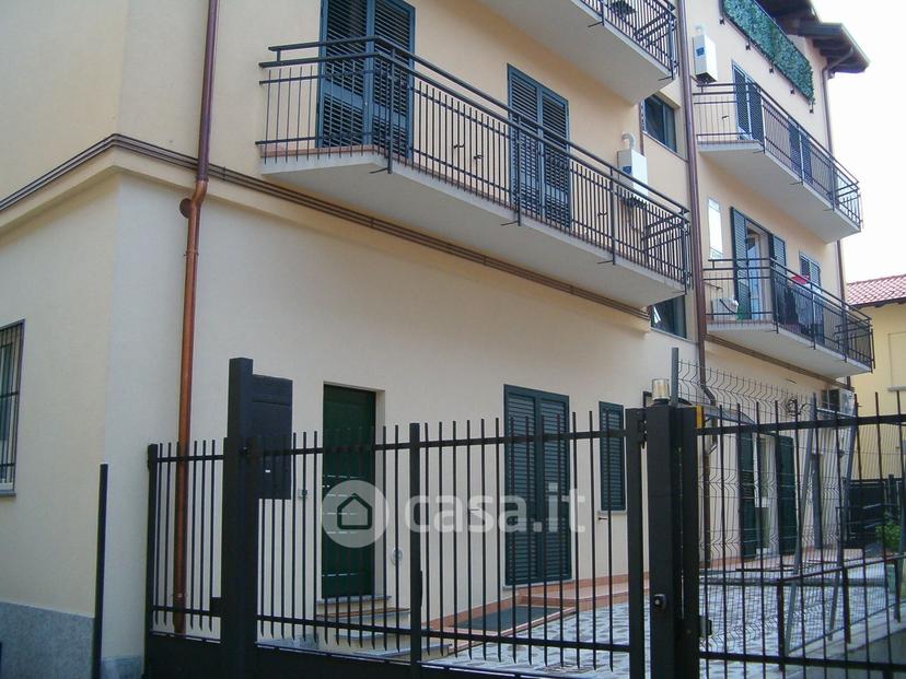 Trilocale in Via Alessandro Manzoni 10 — foto 6 di 45