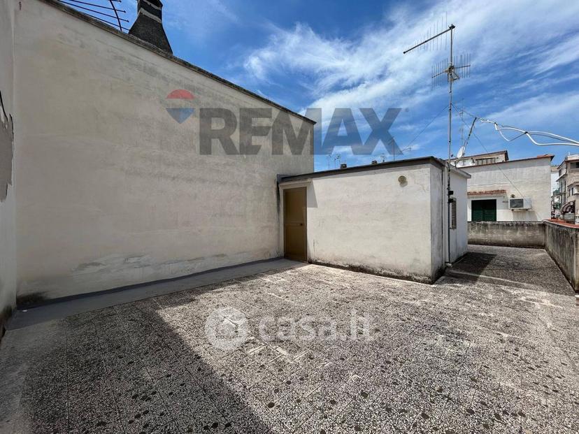 Quadrilocale in Via Fratelli Cocle 13 — foto 2 di 37